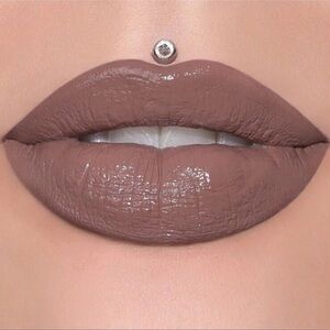 Jeffree Star Tea Bag Supreme Gloss Fully Pigmented Lipgloss